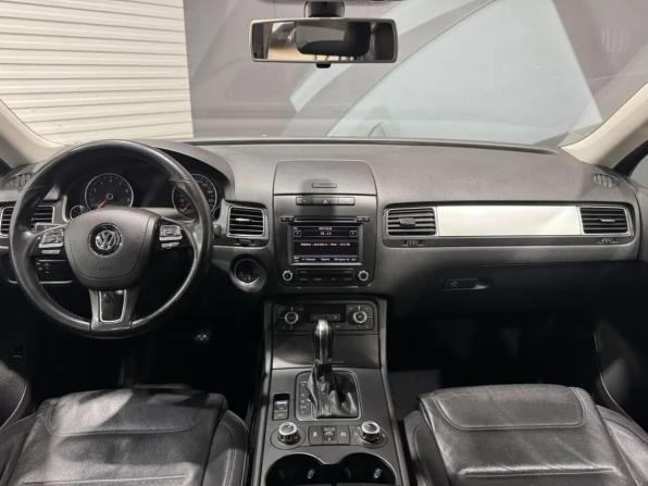 Volkswagen Touareg II с пробегом 2012 года, цена 2 025 000 рублей, 179000 км, внедорожник, Автокод Объявления