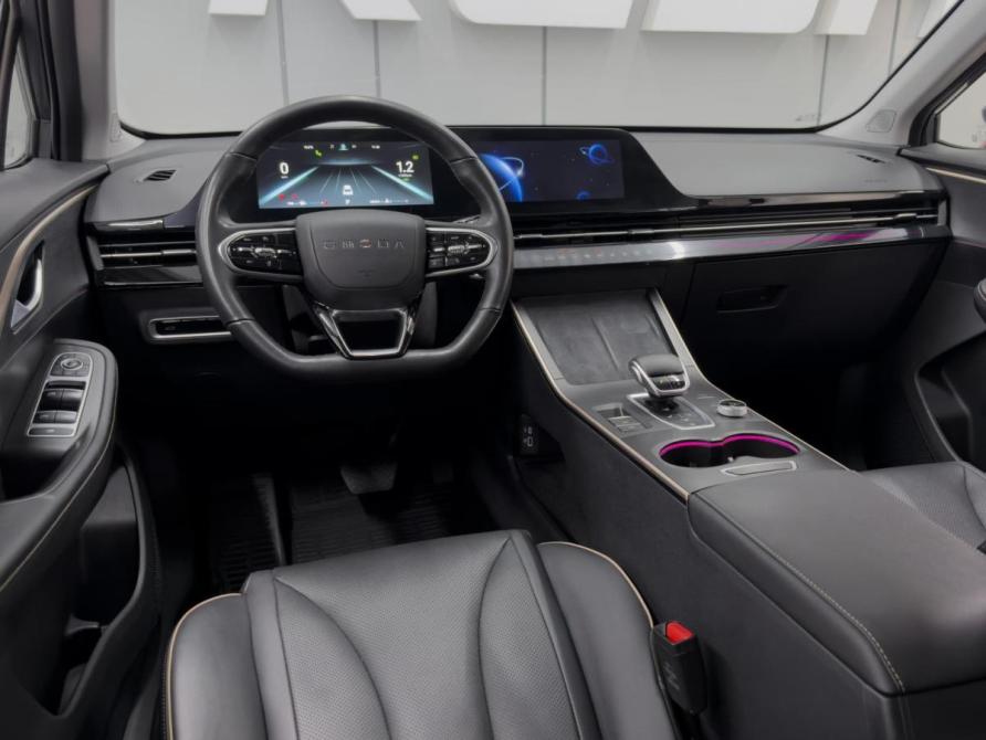 Omoda C5 I Ростов-на-Дону  - изображение 6