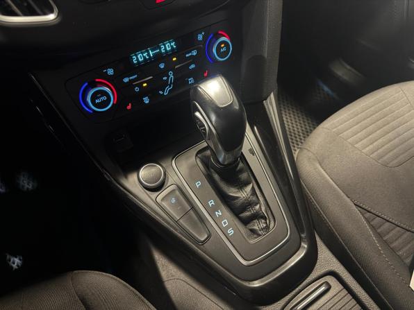 Ford Focus III Рестайлинг с пробегом 2016 года, цена 959 000 рублей, 156000 км, универсал, Автокод Объявления
