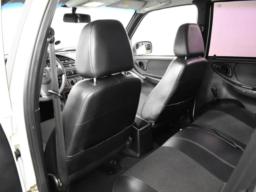 Chevrolet Niva I Рестайлинг Казань  - изображение 11