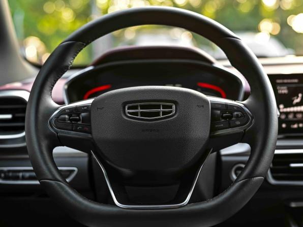 Geely Coolray I с пробегом 2023 года, цена 2 040 000 рублей, 37870 км, внедорожник, Автокод Объявления
