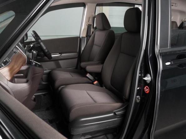 Honda Freed II Рестайлинг с пробегом 2020 года, цена 2 045 000 рублей, 110275 км, компактвэн, Автокод Объявления