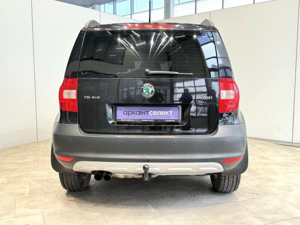 Skoda Yeti I с пробегом 2013 года, цена 920 000 рублей, 267521 км, внедорожник, Автокод Объявления