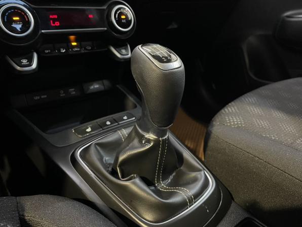 Kia Rio IV с пробегом 2018 года, цена 1 300 000 рублей, 128126 км, седан, Автокод Объявления
