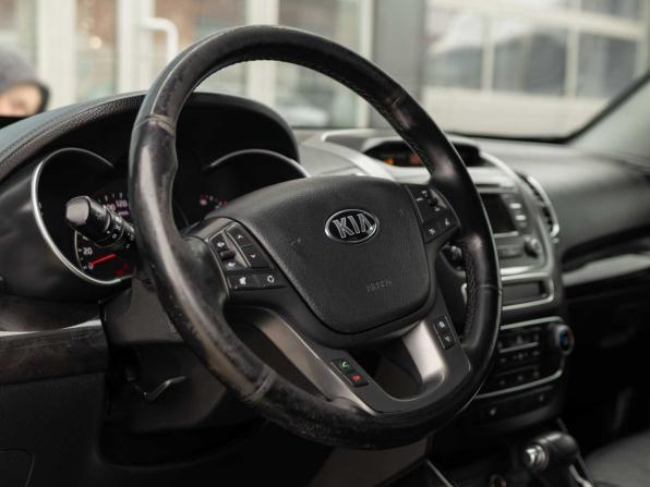 Kia Sorento II Рестайлинг с пробегом 2016 года, цена 2 120 000 рублей, 123976 км, внедорожник, Автокод Объявления