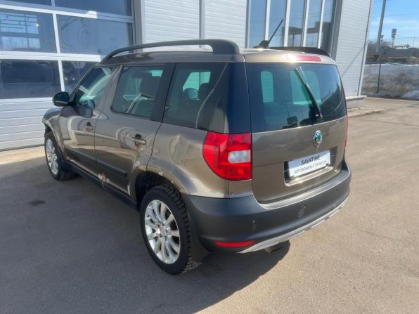 Skoda Yeti I с пробегом 2012 года, цена 435 000 рублей, 280000 км, внедорожник, Автокод Объявления
