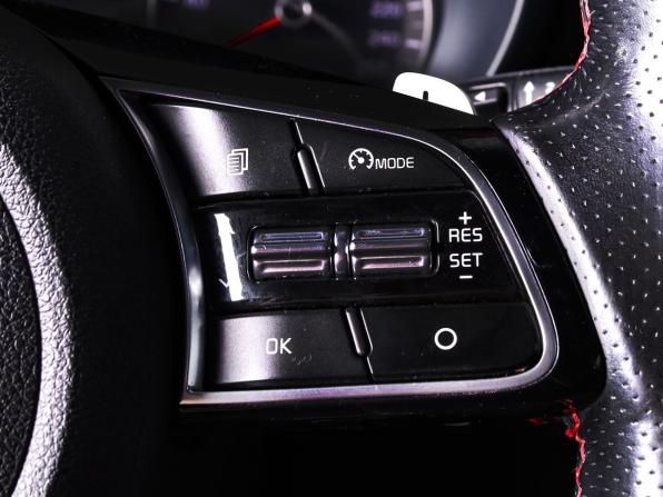 Kia Optima IV Рестайлинг с пробегом 2020 года, цена 2 229 000 рублей, 115000 км, седан, Автокод Объявления
