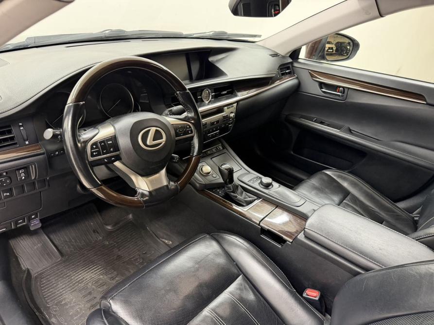 Lexus ES VI Рестайлинг Вологда  - изображение 11