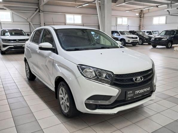 Lada (ВАЗ) XRAY I с пробегом 2017 года, цена 579 000 рублей, 218000 км, хэтчбек, Автокод Объявления