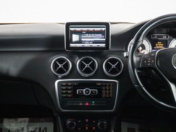 Mercedes-Benz A-Класс III (W176) с пробегом 2014 года, цена 1 245 000 рублей, 70220 км, хэтчбек, Автокод Объявления