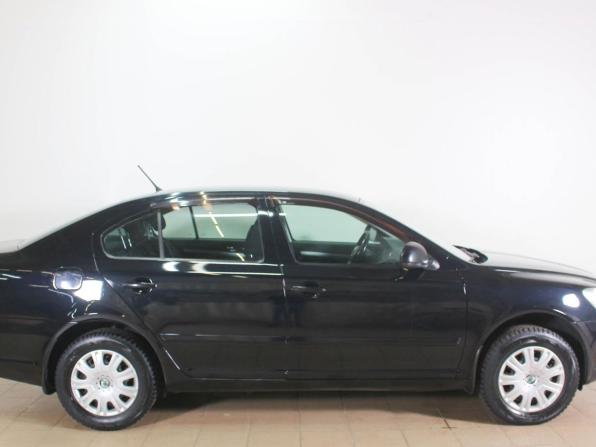 Skoda Octavia II (A5) Рестайлинг с пробегом 2011 года, цена 695 500 рублей, 252806 км, универсал, Автокод Объявления