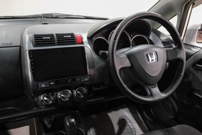Honda Fit I с пробегом 2002 года, цена 399 000 рублей, 320000 км, хэтчбек, Автокод Объявления