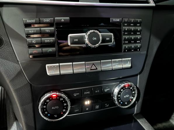 Mercedes-Benz C-Класс III (W204) Рестайлинг с пробегом 2011 года, цена 1 295 000 рублей, 259247 км, седан, Автокод Объявления