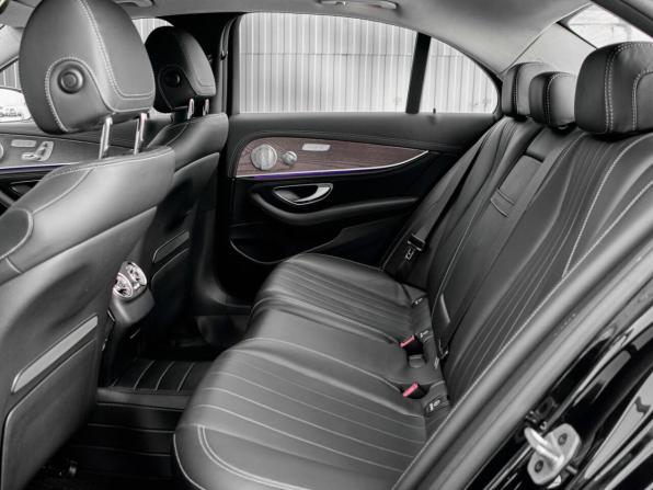 Mercedes-Benz E-Класс V (W213 S213 C238) с пробегом 2020 года, цена 4 150 000 рублей, 48855 км, седан, Автокод Объявления