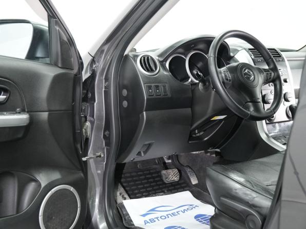 Suzuki Grand Vitara II Рестайлинг с пробегом 2010 года, цена 1 035 000 рублей, 175000 км, внедорожник, Автокод Объявления