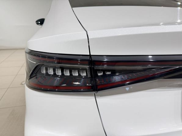 Chery Arrizo 8 с пробегом 2023 года, цена 2 199 000 рублей, 36410 км, седан, Автокод Объявления