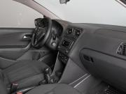 Volkswagen Polo V Рестайлинг Казань  - изображение 15
