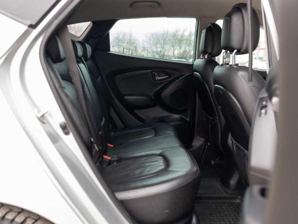 Hyundai ix35 I Рестайлинг с пробегом 2014 года, цена 1 190 000 рублей, 233431 км, внедорожник, Автокод Объявления