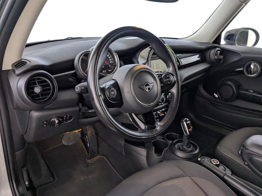 Mini Hatch III (F55/F56) Рестайлинг Москва  - изображение 18