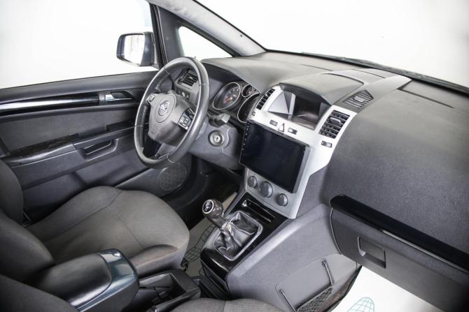 Opel Zafira B Рестайлинг с пробегом 2012 года, цена 849 000 рублей, 182000 км, компактвэн, Автокод Объявления