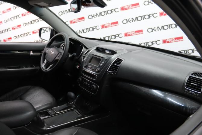 Kia Sorento II Рестайлинг с пробегом 2013 года, цена 1 675 025 рублей, 239497 км, внедорожник, Автокод Объявления