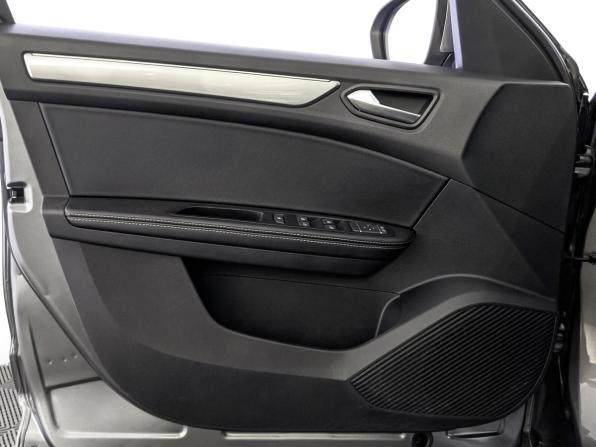 Renault Arkana I с пробегом 2021 года, цена 1 650 000 рублей, 74184 км, внедорожник, Автокод Объявления