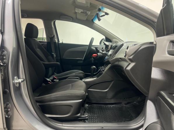 Chevrolet Aveo II с пробегом 2012 года, цена 670 000 рублей, 185426 км, хэтчбек, Автокод Объявления