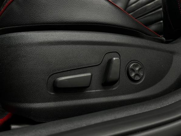 Kia Optima IV Рестайлинг с пробегом 2018 года, цена 1 890 000 рублей, 159779 км, седан, Автокод Объявления