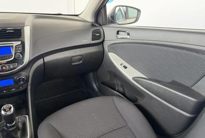 Hyundai Solaris I с пробегом 2013 года, цена 770 000 рублей, 163818 км, седан, Автокод Объявления