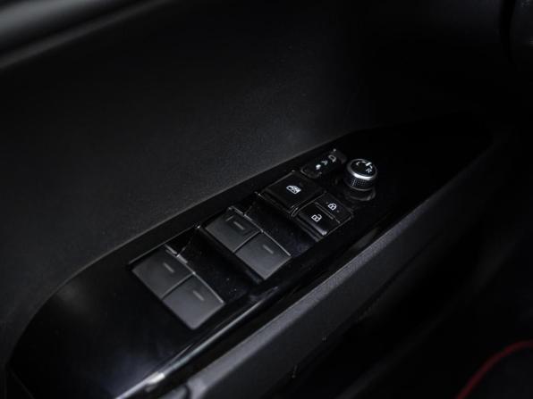 Toyota Camry IX (XV80) China Market с пробегом 2024 года, цена 3 699 000 рублей, 41791 км, седан, Автокод Объявления