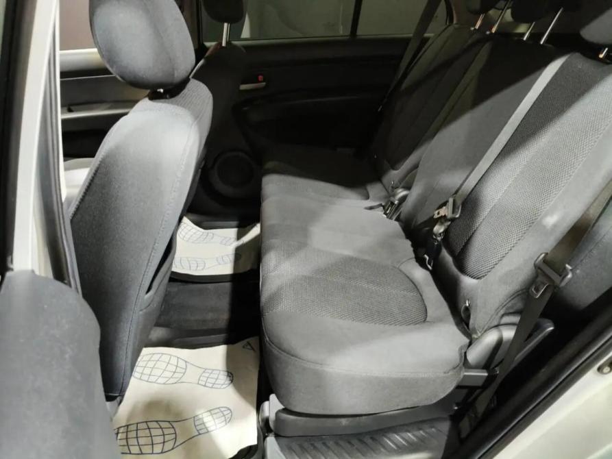 Kia Carens II (UN) Уфа  - изображение 15