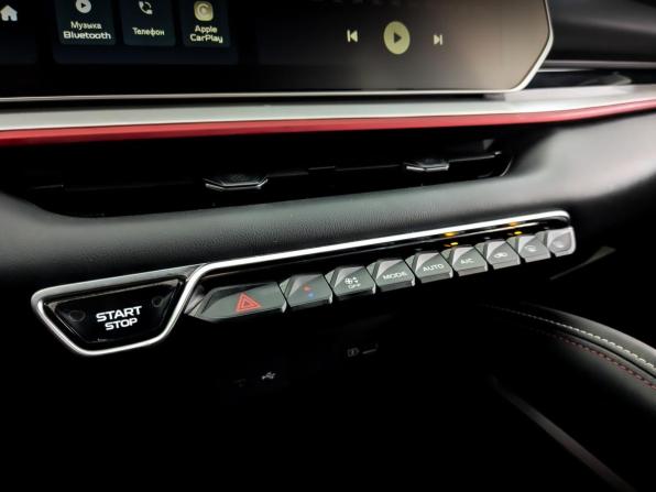 Geely Coolray I Рестайлинг с пробегом 2024 года, цена 2 240 000 рублей, 32775 км, внедорожник, Автокод Объявления