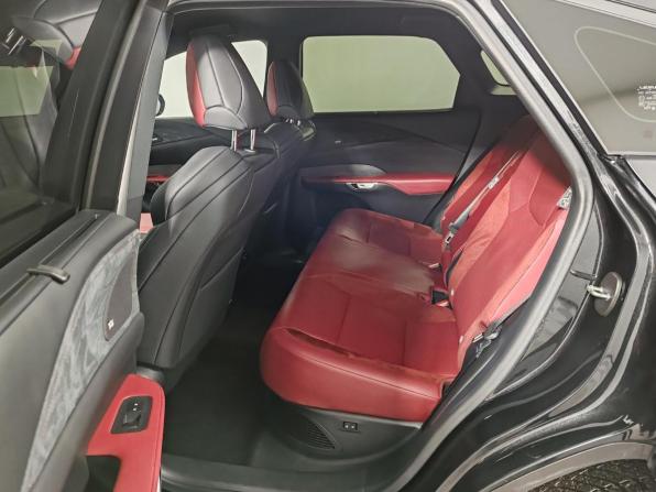 Lexus RX V с пробегом 2023 года, цена 10 420 000 рублей, 19757 км, внедорожник, Автокод Объявления