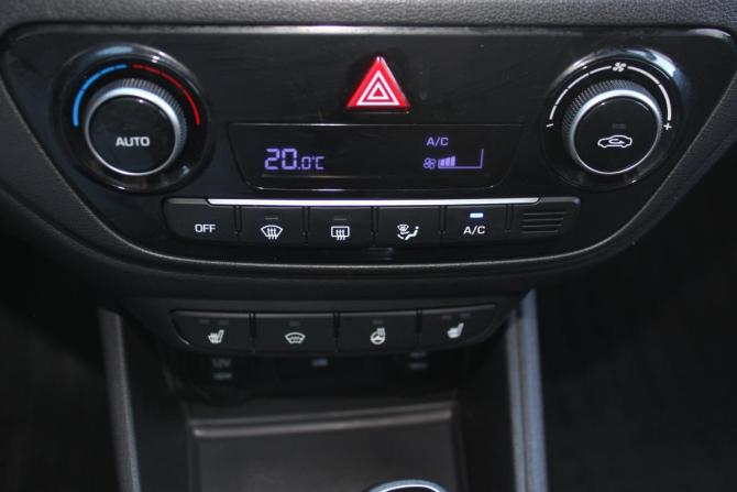 Hyundai Solaris II Рестайлинг с пробегом 2020 года, цена 1 477 000 рублей, 131546 км, седан, Автокод Объявления