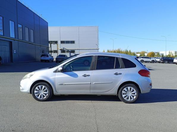 Renault Clio III Рестайлинг с пробегом 2010 года, цена 427 000 рублей, 195598 км, универсал, Автокод Объявления