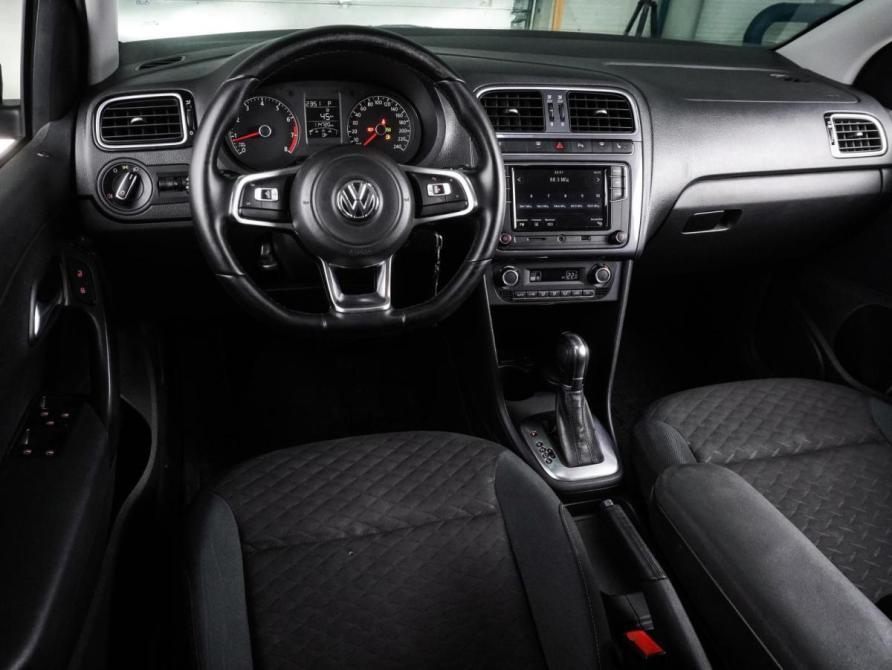 Volkswagen Polo V Рестайлинг Воронеж  - изображение 6