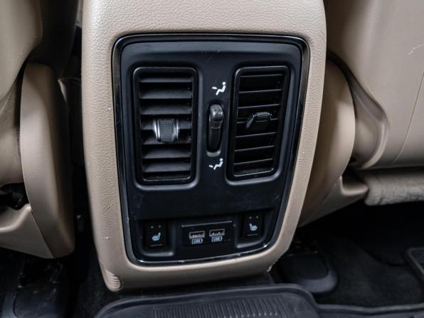 Jeep Grand Cherokee IV (WK2) Рестайлинг с пробегом 2014 года, цена 2 799 000 рублей, 180064 км, внедорожник, Автокод Объявления