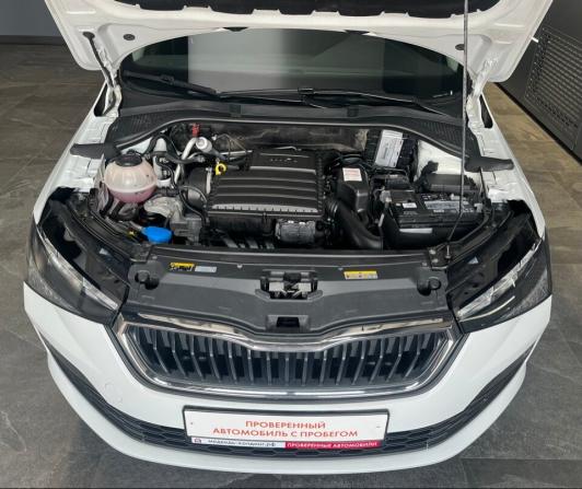 Skoda Rapid II с пробегом 2022 года, цена 1 780 000 рублей, 76091 км, лифтбек, Автокод Объявления