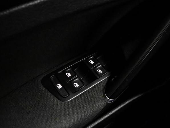 Volkswagen Golf VII с пробегом 2016 года, цена 1 499 000 рублей, 286688 км, универсал, Автокод Объявления