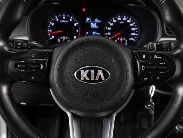 Kia Rio IV с пробегом 2018 года, цена 1 549 000 рублей, 107669 км, хэтчбек, Автокод Объявления