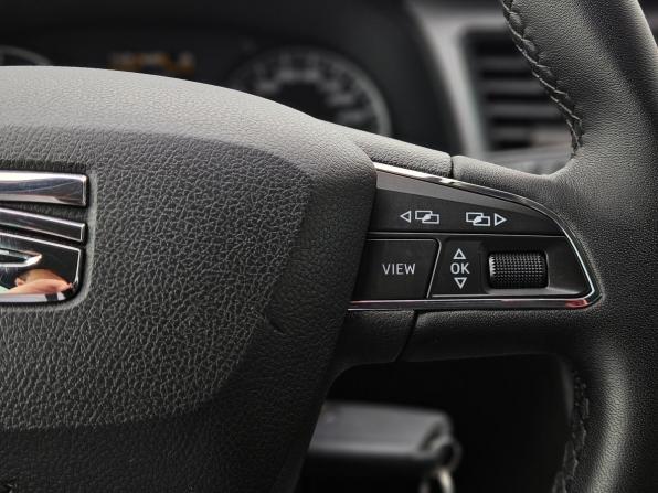 SEAT Leon III Рестайлинг с пробегом 2018 года, цена 1 250 000 рублей, 220300 км, универсал, Автокод Объявления