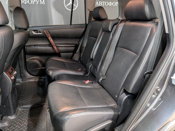 Toyota Highlander II (XU40) Рестайлинг с пробегом 2011 года, цена 2 450 000 рублей, 132600 км, внедорожник, Автокод Объявления