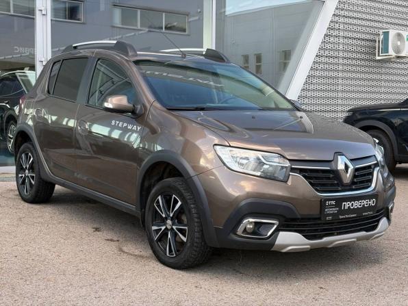 Renault Sandero II Рестайлинг с пробегом 2019 года, цена 999 000 рублей, 199218 км, хэтчбек, Автокод Объявления