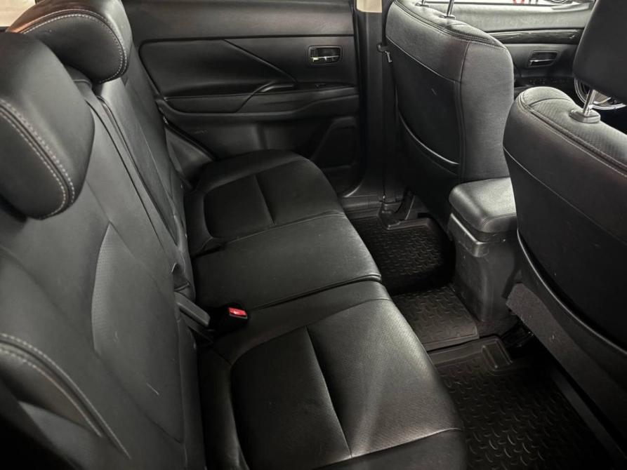Mitsubishi Outlander III Рестайлинг 2 Санкт-Петербург  - изображение 20