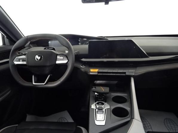 Новый Changan UNI-V I 2025 года, цена 3 429 900 рублей, лифтбек, Автокод Объявления