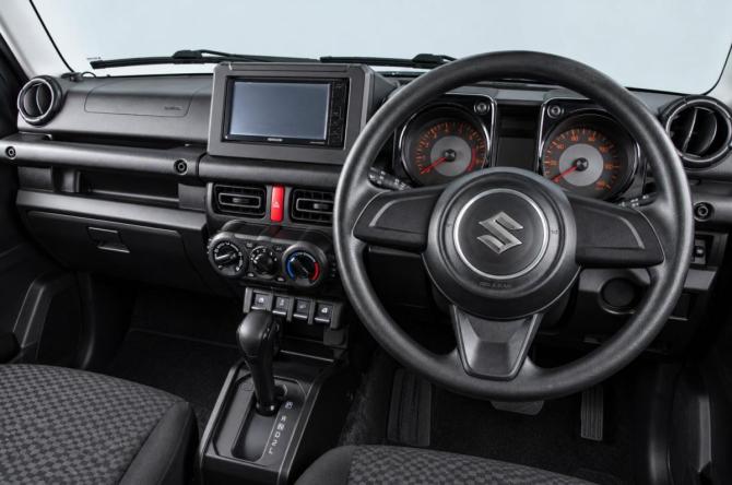 Suzuki Jimny IV с пробегом 2020 года, цена 1 679 000 рублей, 83000 км, внедорожник, Автокод Объявления