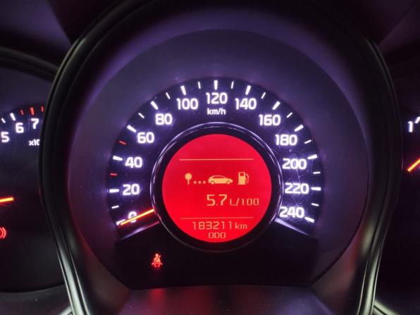 Kia Ceed II Рестайлинг с пробегом 2016 года, цена 1 029 000 рублей, 182000 км, универсал, Автокод Объявления