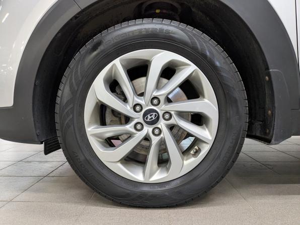Hyundai Tucson III с пробегом 2016 года, цена 1 700 000 рублей, 128177 км, внедорожник, Автокод Объявления