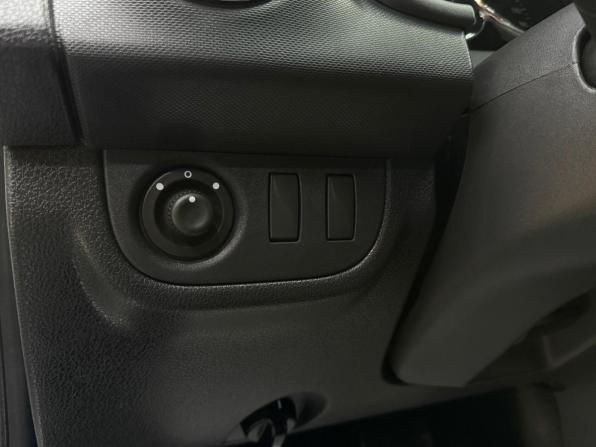 Renault Logan II Рестайлинг с пробегом 2021 года, цена 1 090 000 рублей, 69977 км, седан, Автокод Объявления