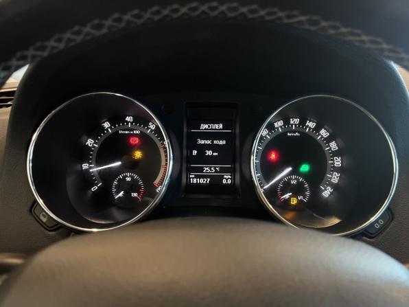 Skoda Yeti I Рестайлинг с пробегом 2016 года, цена 1 388 000 рублей, 181025 км, внедорожник, Автокод Объявления